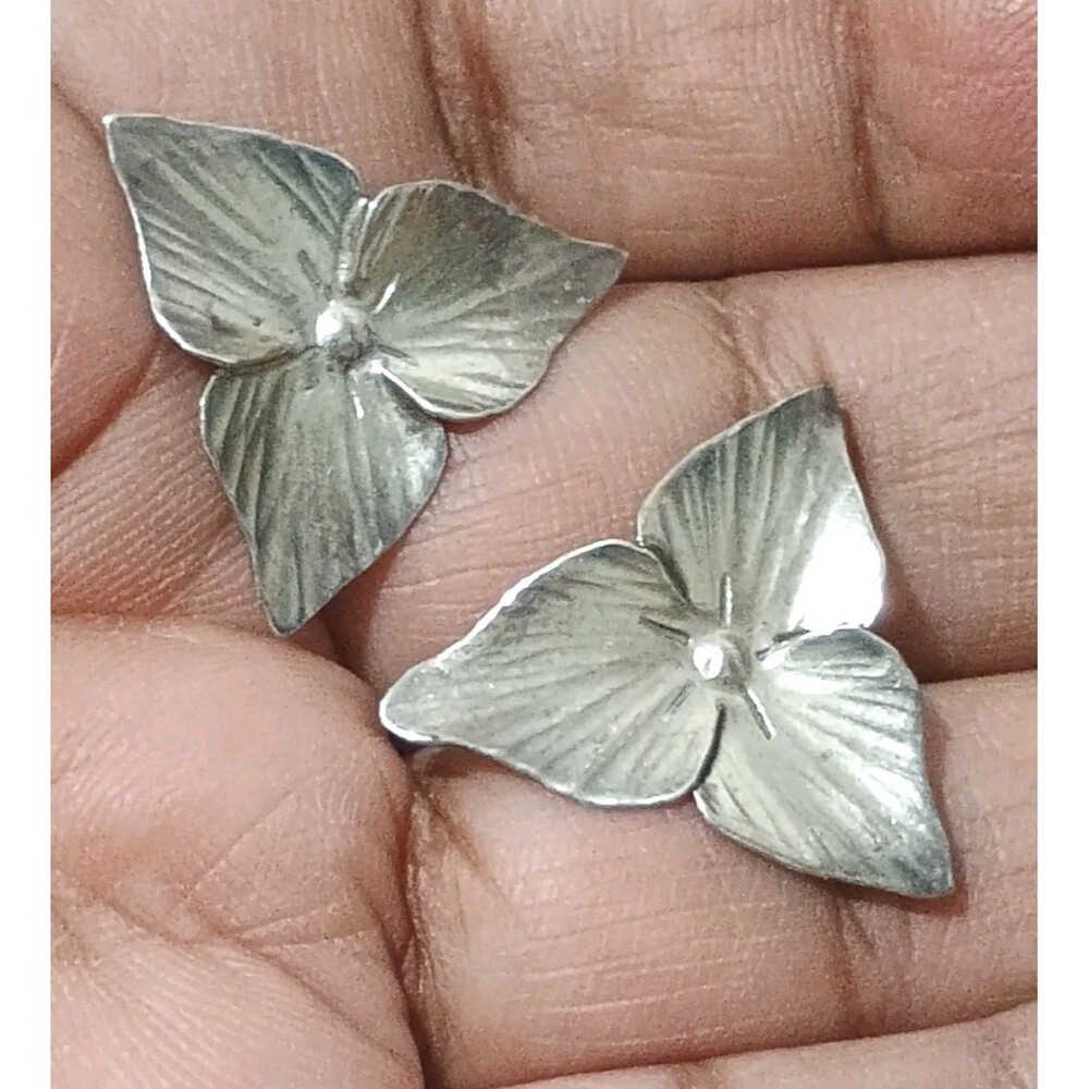 Stuart Nye Sterling Silver 925 Trilium Flower Post Vintage Earrings